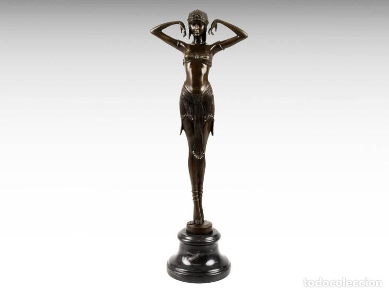 Arte: Escultura de bronce - Bailarina ex&oacute;tica - Art D&eacute;co (Chiparus) (1187)