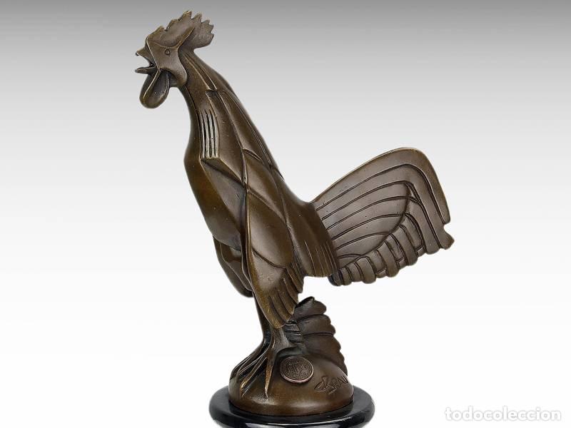 Arte: Escultura de bronce - Gallo modernista - Art D&eacute;co (2072)