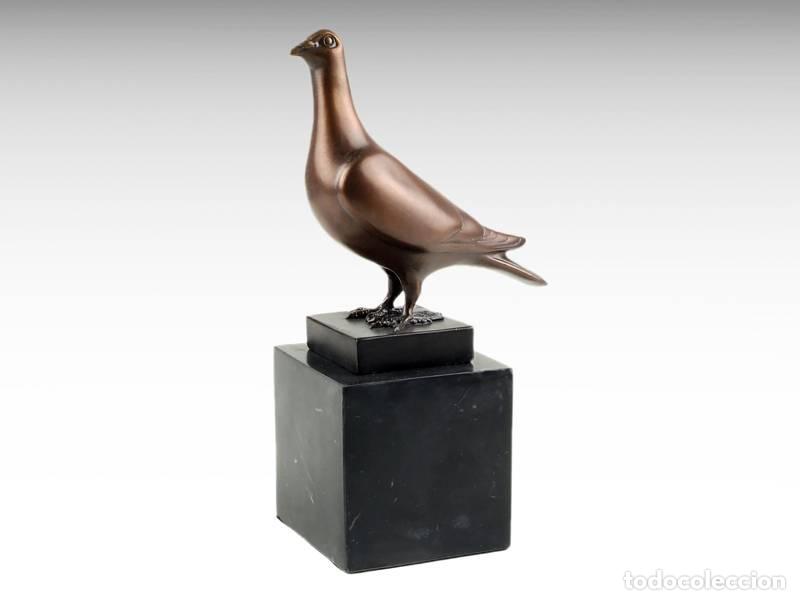 Kunst: Escultura de bronce - Paloma (1103)