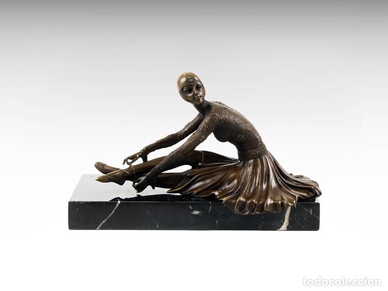 Art: Escultura de bronce - Mujer bailando (1169)