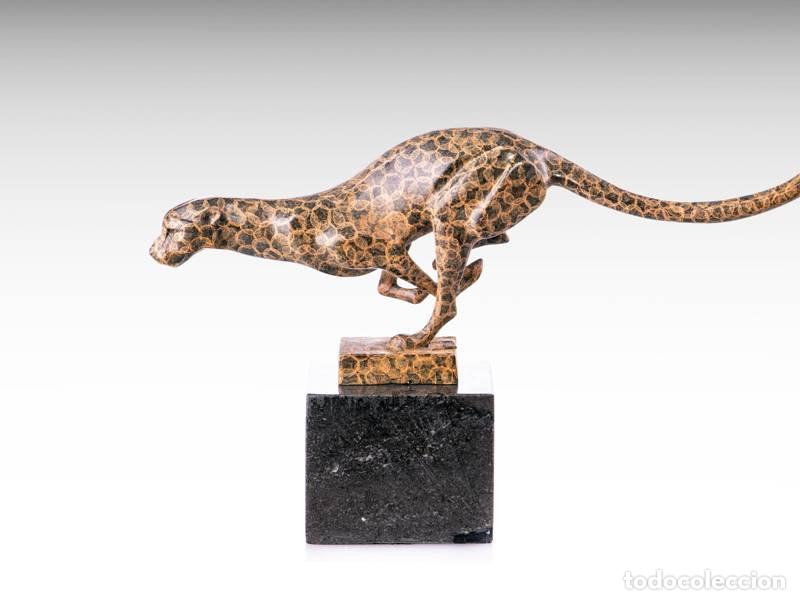 Arte: Escultura de bronce - Puma (1128)