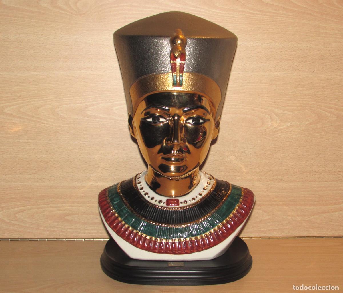 Art: Escultura busto cabeza Egipto egipcia Reina Nefertiti porcelana Marco Giner numerada