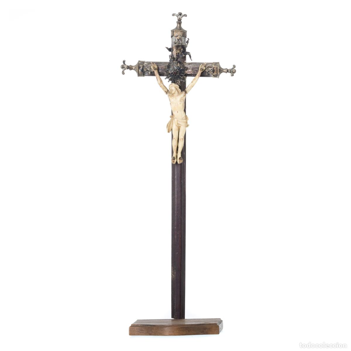 Art: Marfil - Jesucristo crucificado indoportugu&eacute;s jansenista - Siglo XVII