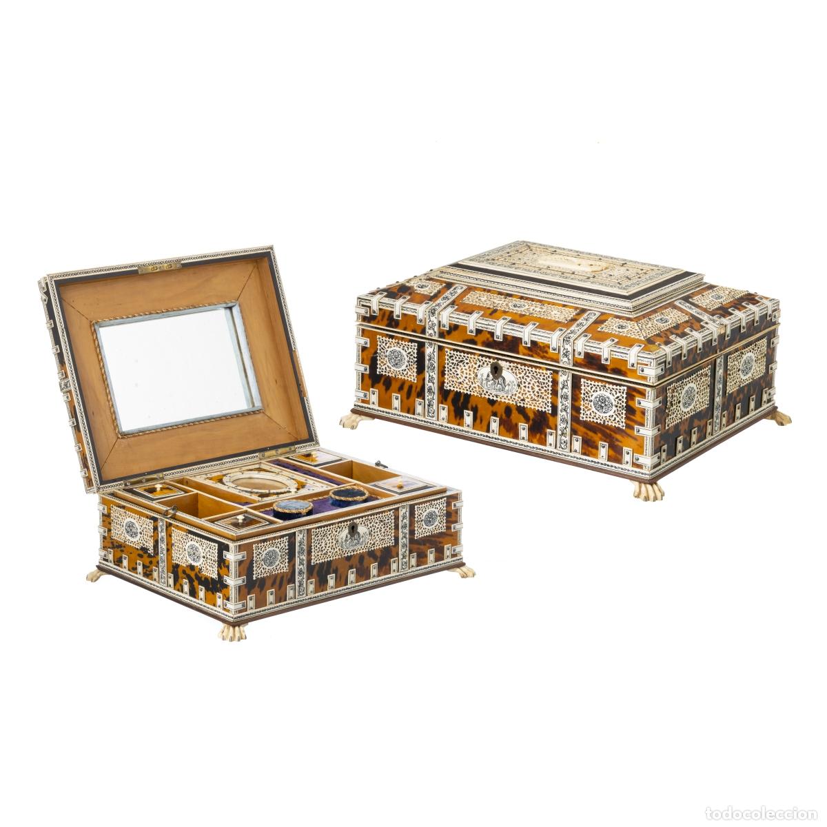Art: Marfil - Caja de ba&ntilde;o angloindia Vishakhapatnam - Siglo XIX