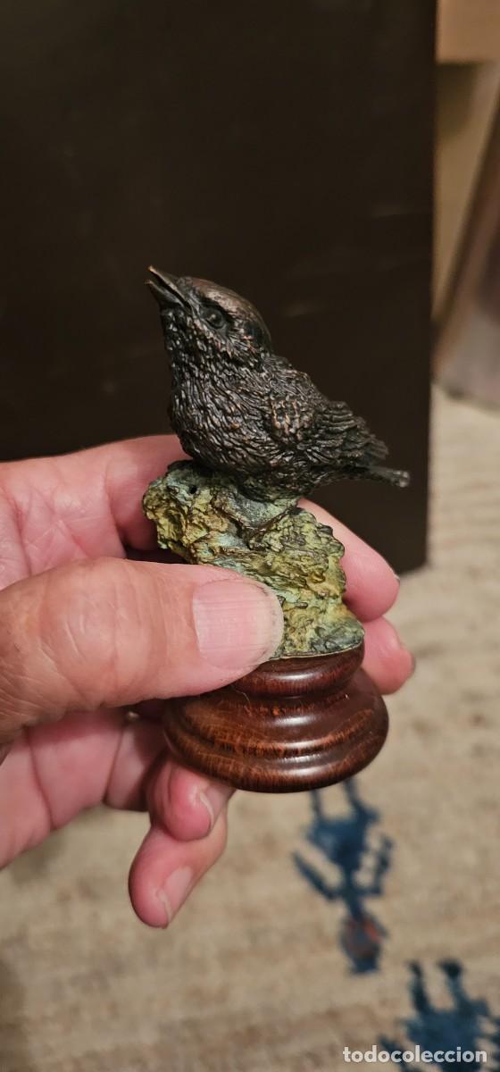Arte: Preciosa escultura bronce gorrion