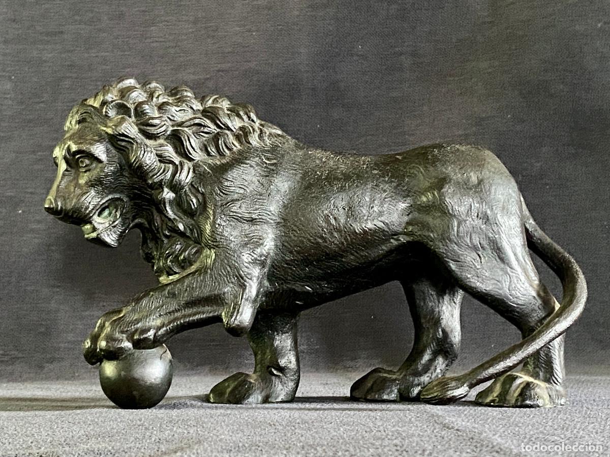 Arte: Le&oacute;n de bronce de Medici. SIGLO XVIII