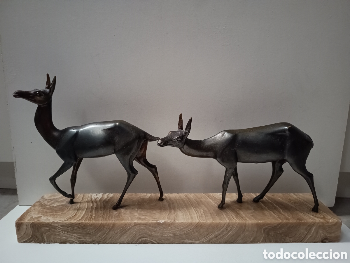 Arte: ESCULTURA DE BRONCE DE DOS CIERVAS
