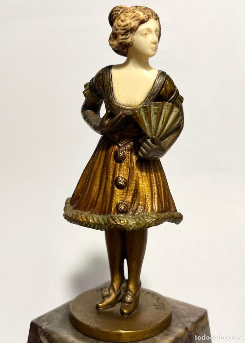 Arte: CI 1900 Escultura austriaca / vienesa de bronce por B. Grundmann Clown ,colombina