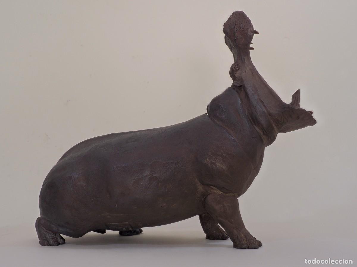 Art: JMSQLPTOR: Hermes. Hipop&oacute;tamo luchando. Escultura original de bronce. Ejemplar 3 de Serie de 7