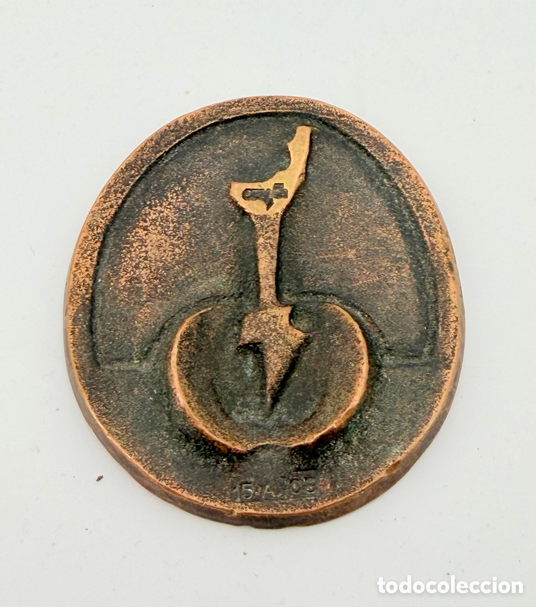 Art: Medalla Escult&oacute;rica de Bronce