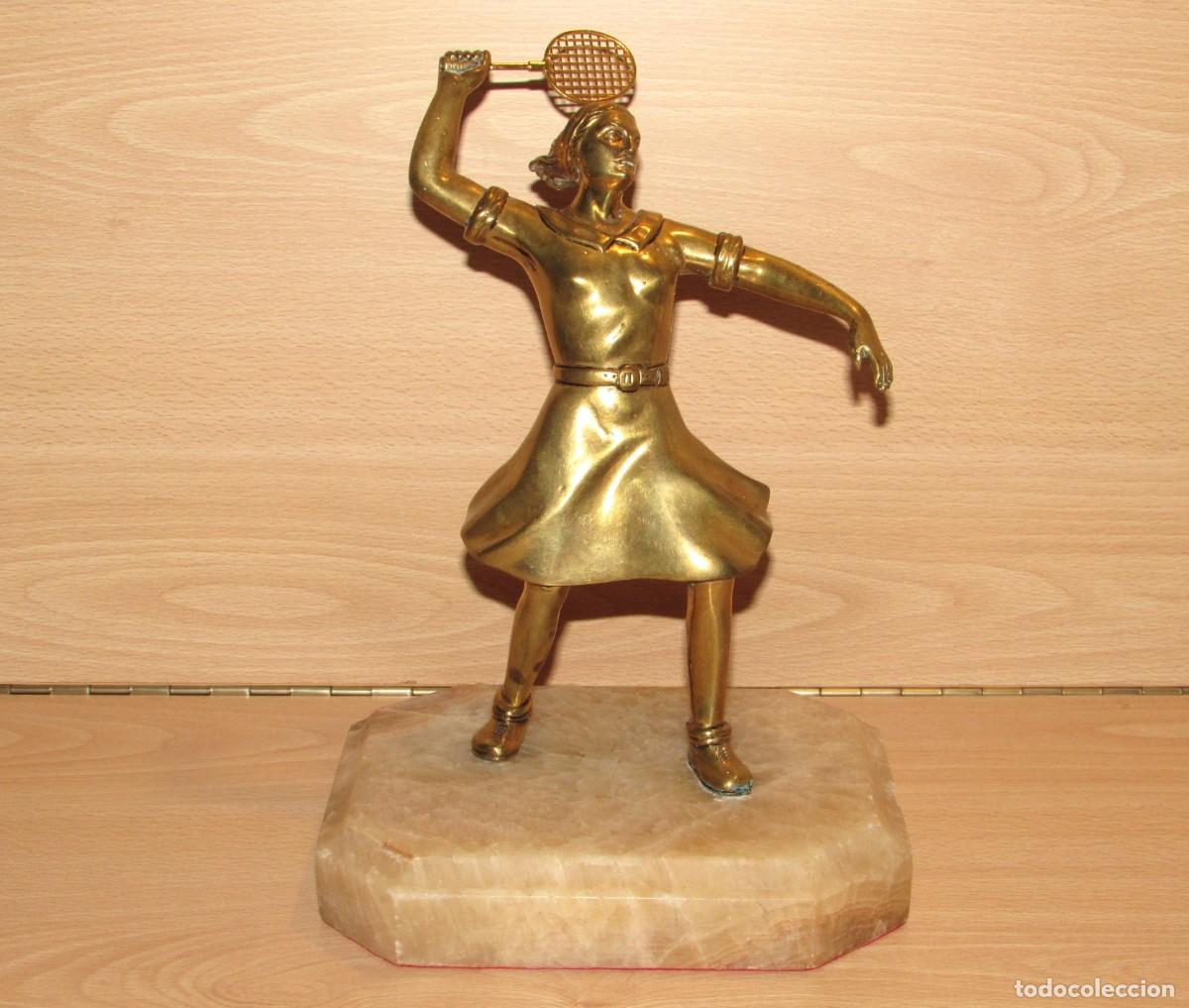 Art: Antigua escultura bronce Art D&eacute;co mujer deportista tenista tenis peana m&aacute;rmol circa 1920-1930
