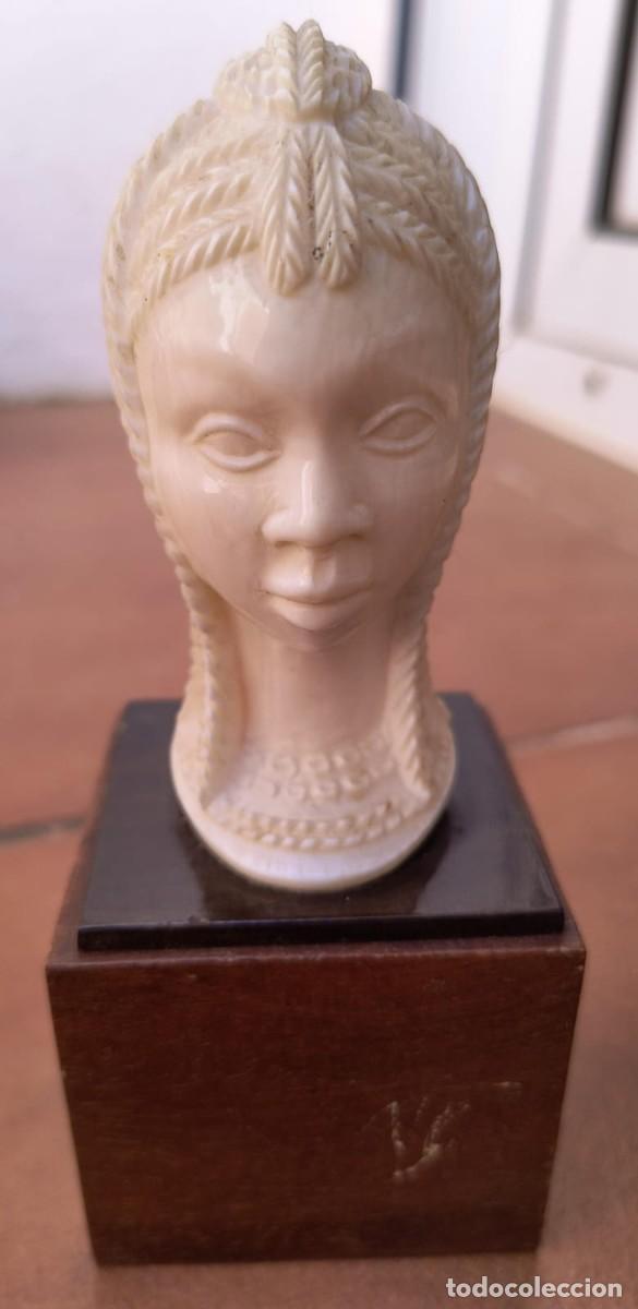 Arte: FIGURA DE MARFIL DE MUJER AFRICANA