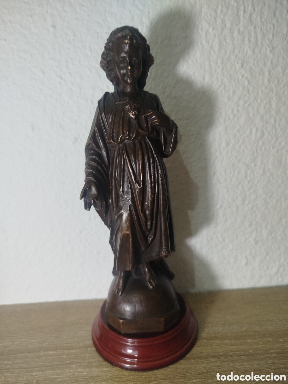 Arte: Pieza de bronce preciosa