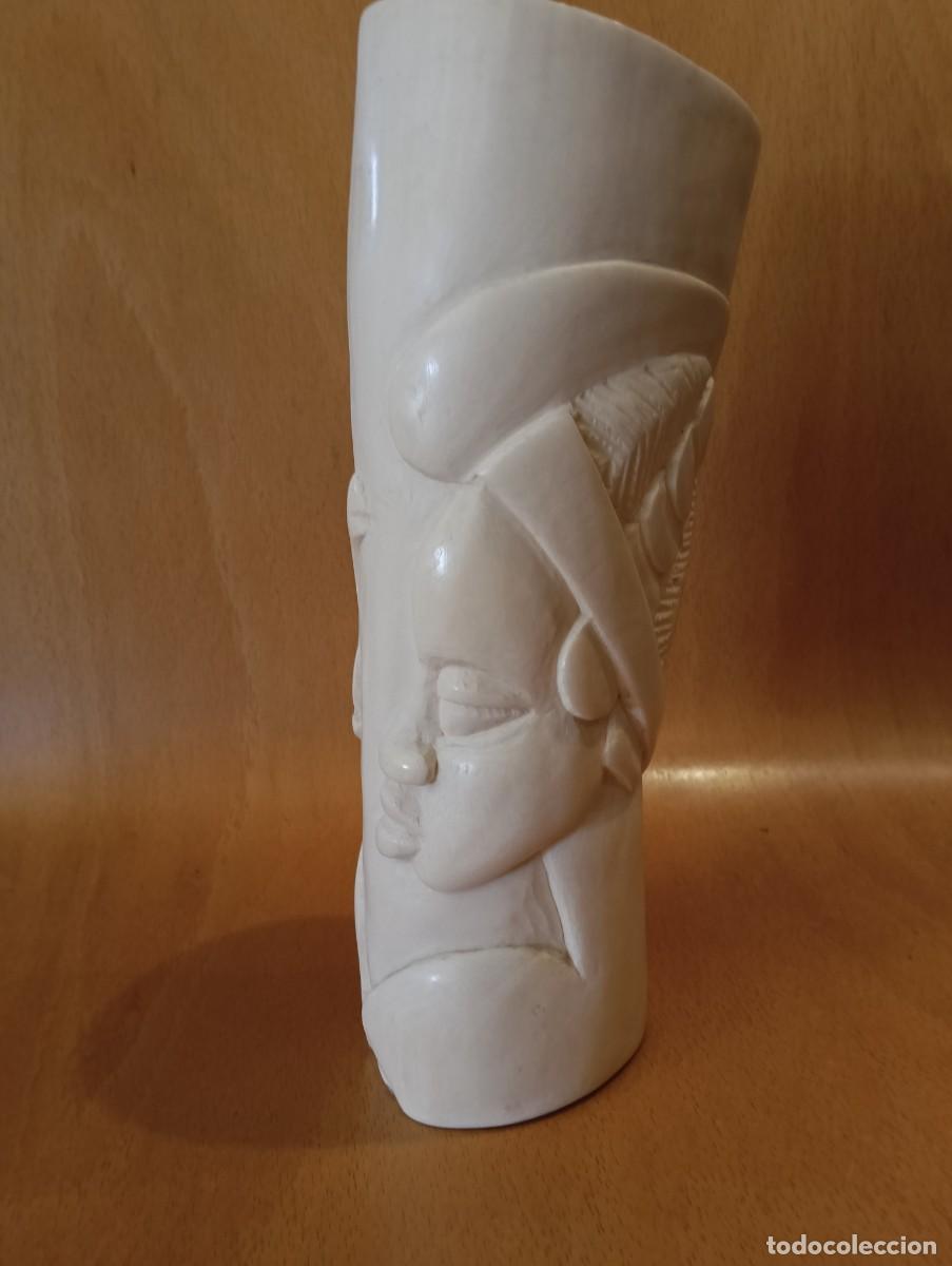 Arte: Preciosa talla de marfil antigua 24 cm altura