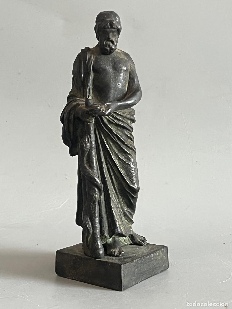 Arte: Asclepio (Esculapio) Dios de la medicina. SXIX. Figura de bronce.