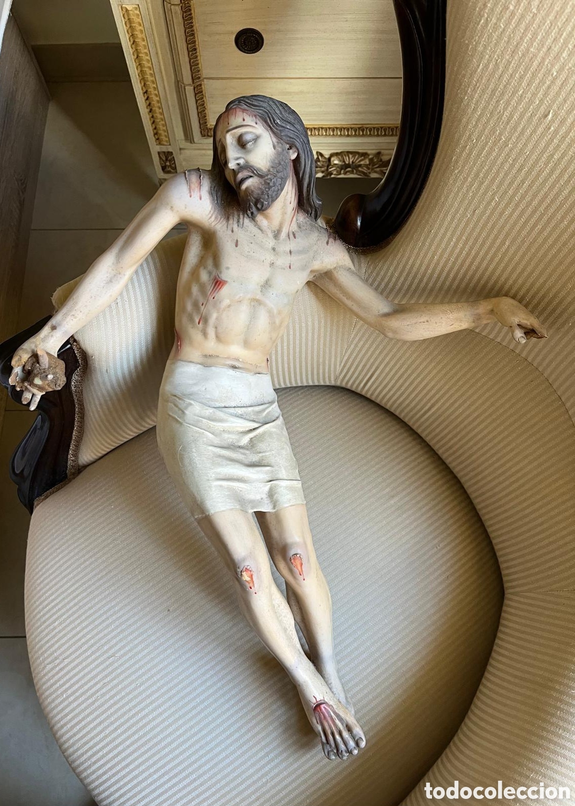 Arte: Cristo en madera policromada . SIGLO XIX