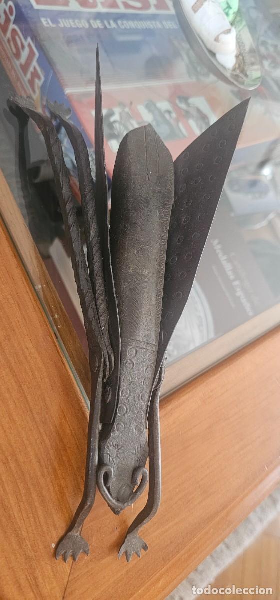 Arte: Escultura africanas hierro forjado