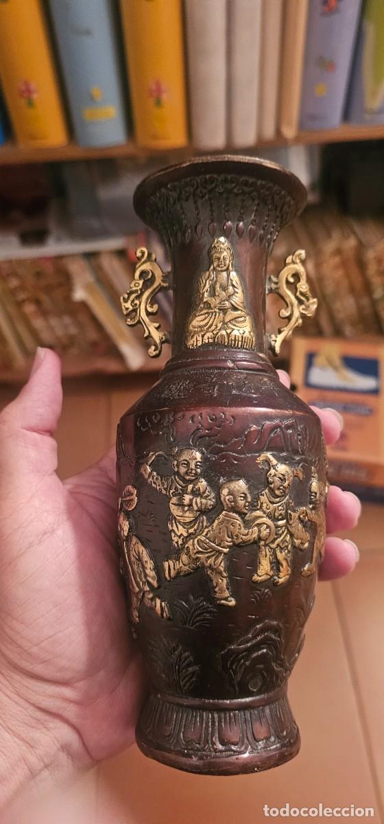 Arte: Precioso jarr&oacute;n chino bronce y bronce dorado sellado