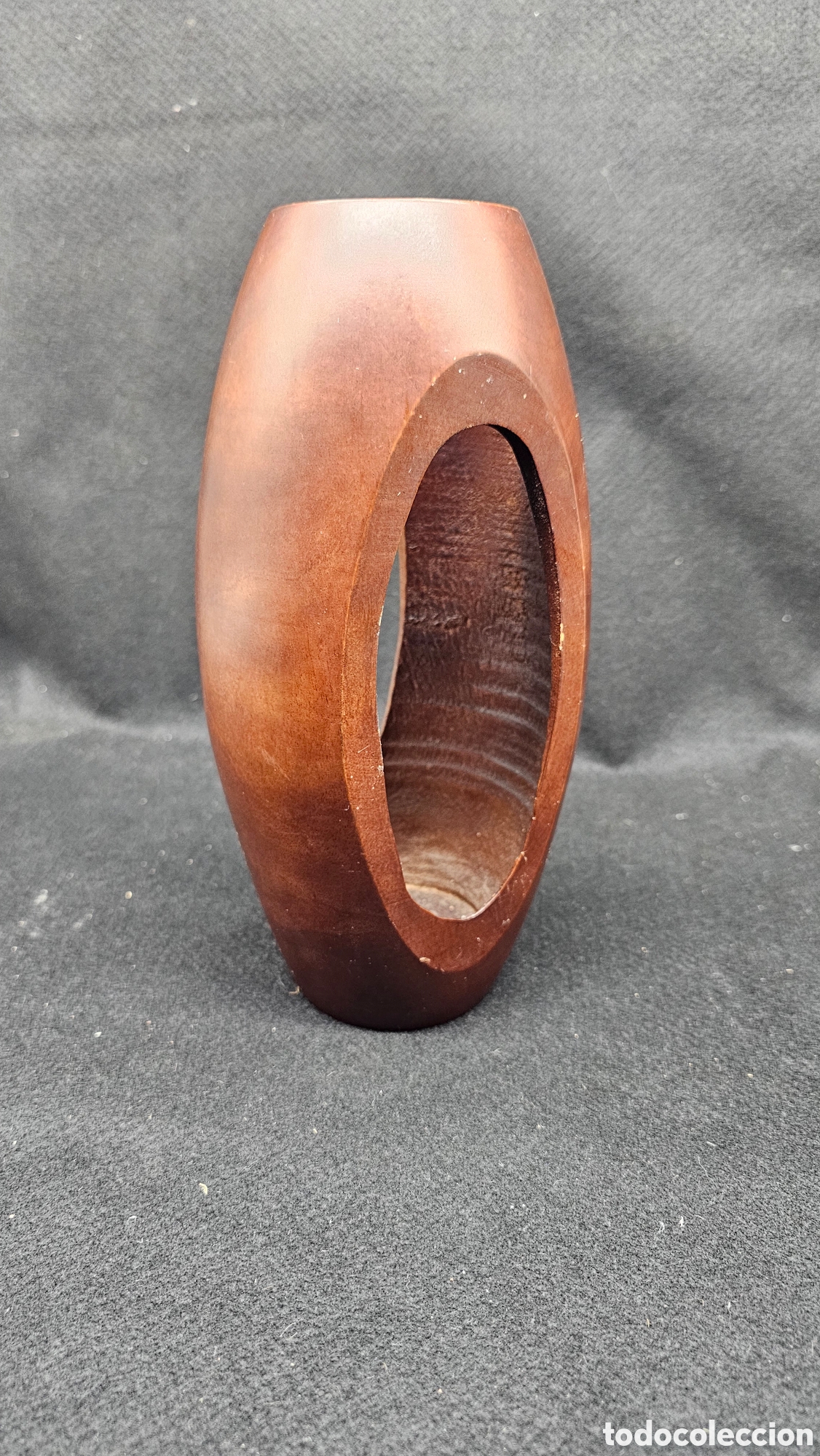 Arte: Escultura de madera torneada