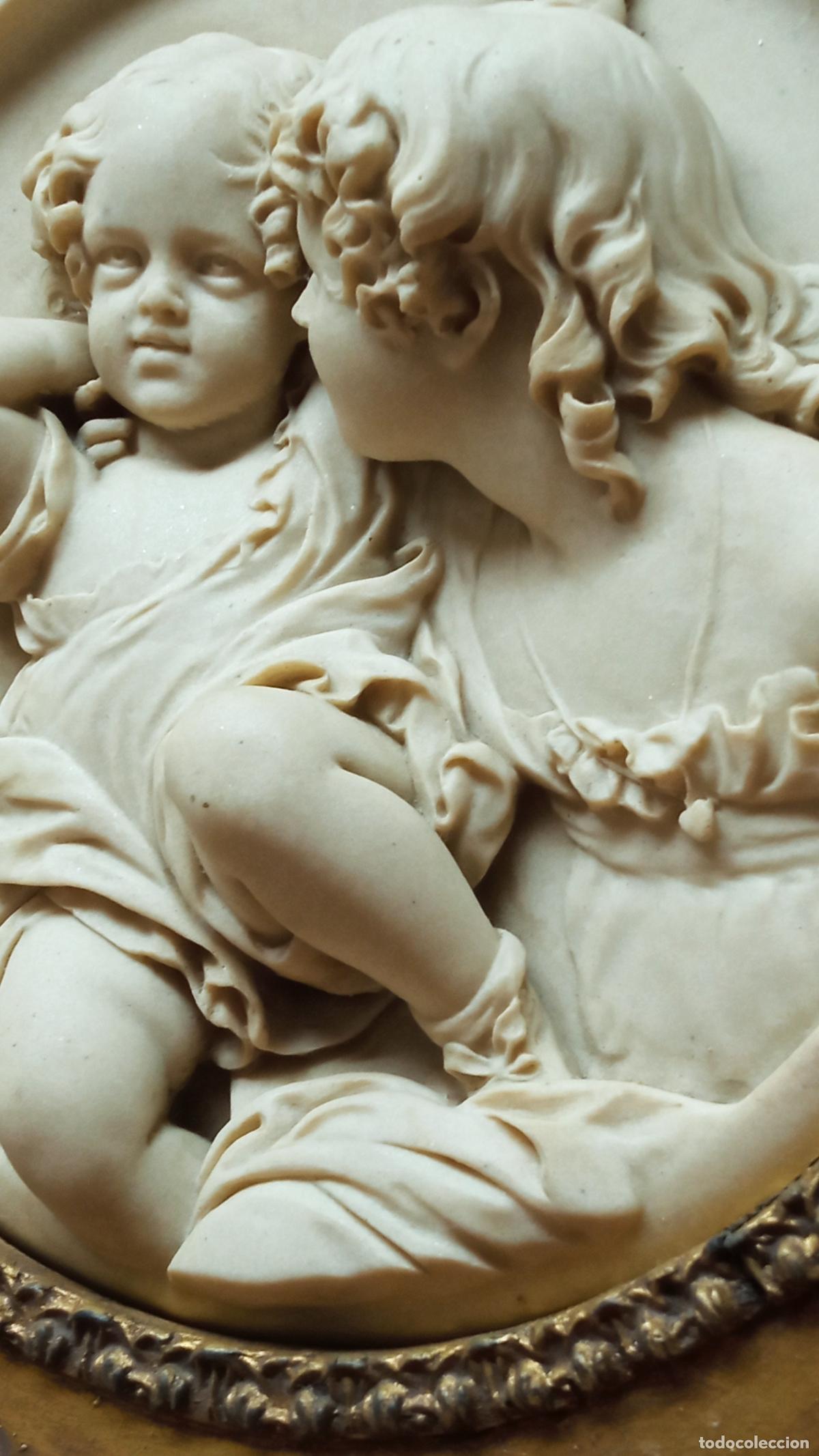 Arte: PLACA TONDO MEDALLON RELIEVE CAMAFEO - GRAN MARCO - FIRMA SELLO MARCA ANGEL