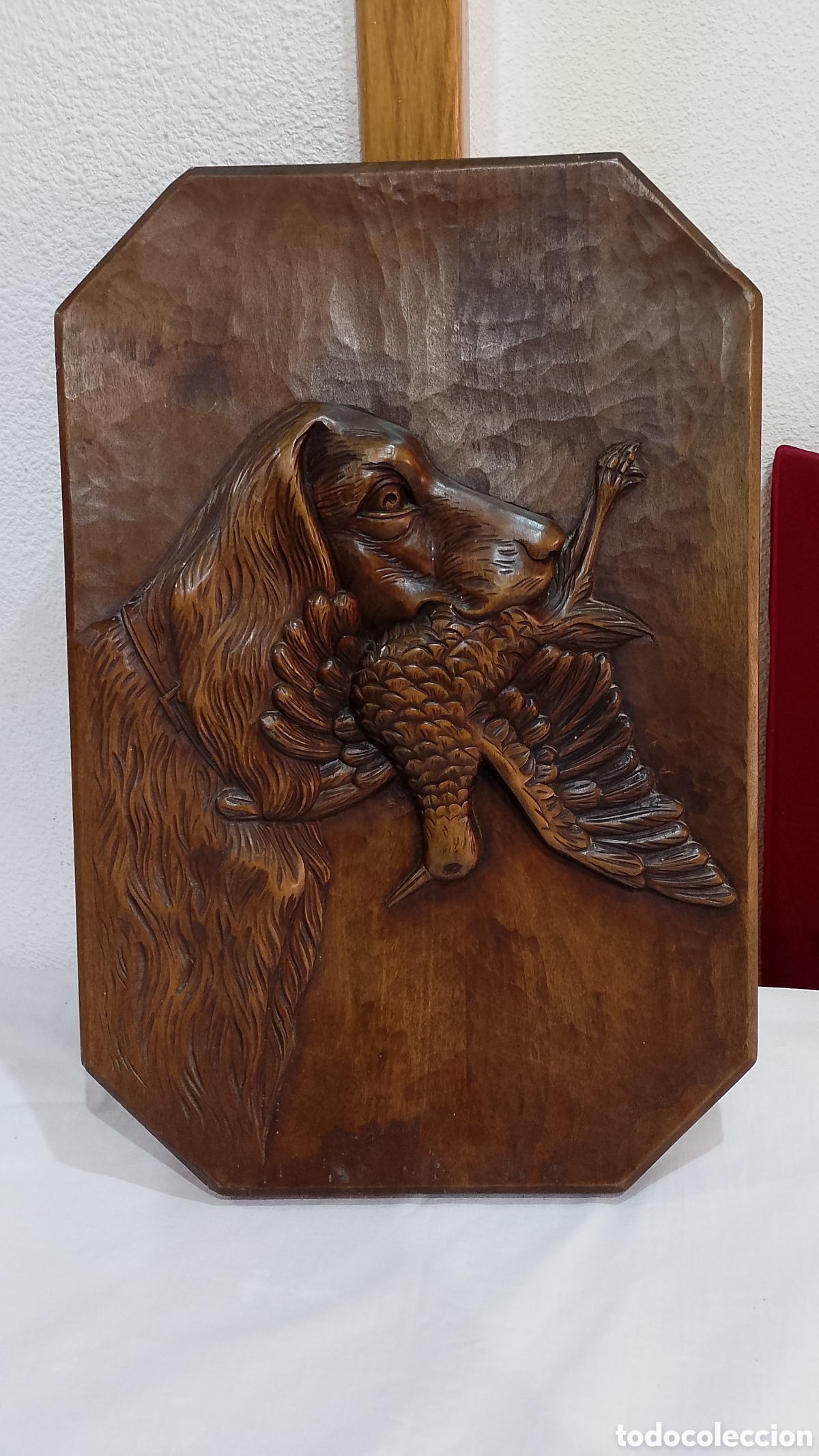 Arte: Bonito cuadro antiguo de madera tallada en relieve