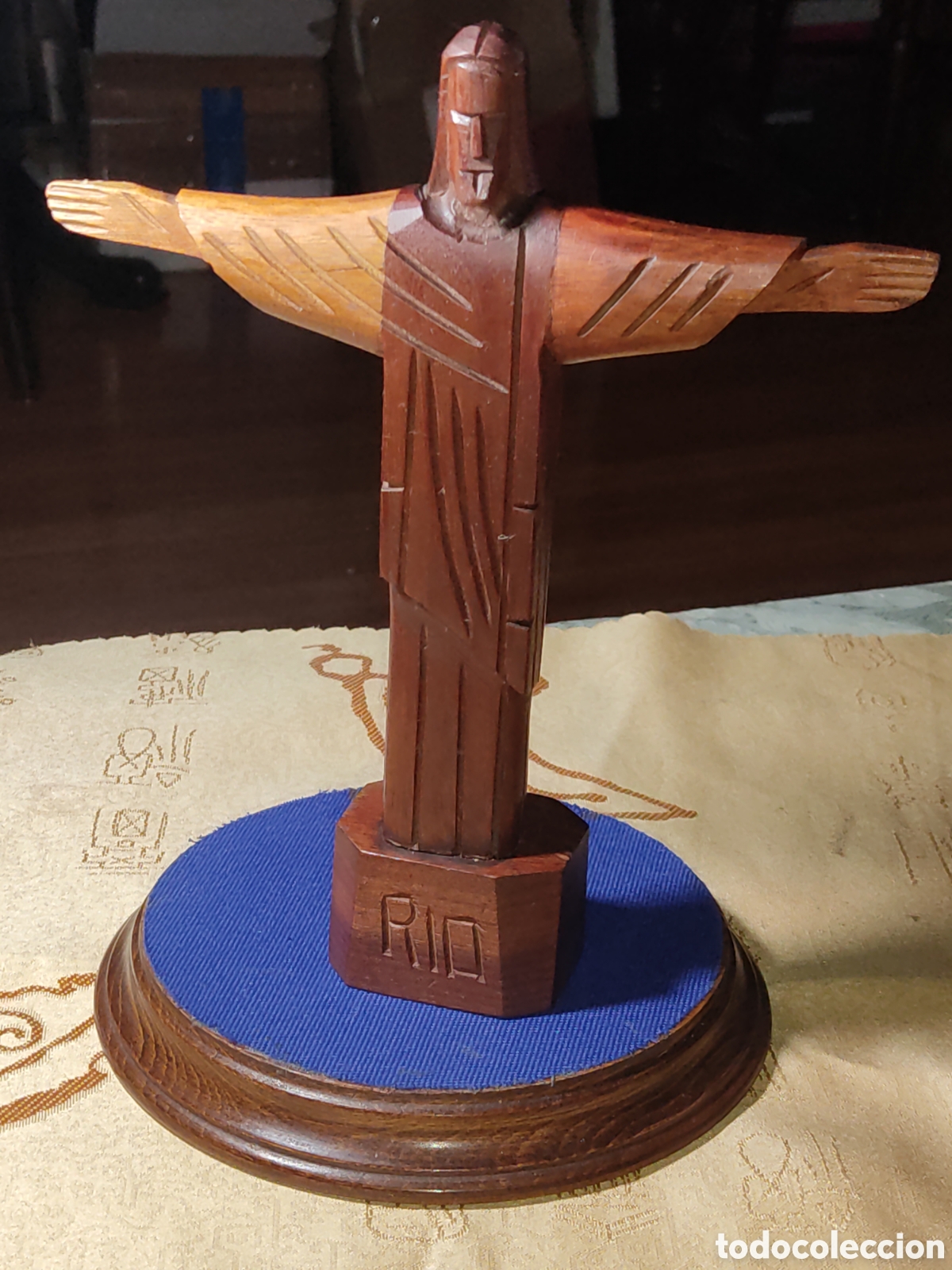 Arte: Antiguo Cristo Redentor & Bonita talla religiosa de Jes&uacute;s en madera noble.