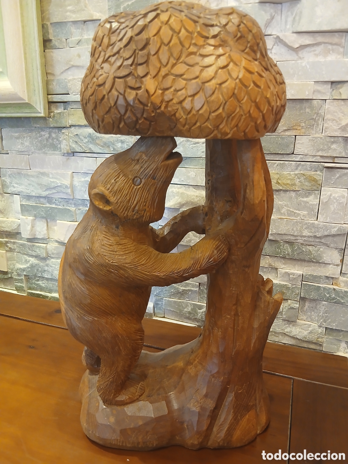 Arte: Oso Madro&ntilde;o en madera de una pieza
