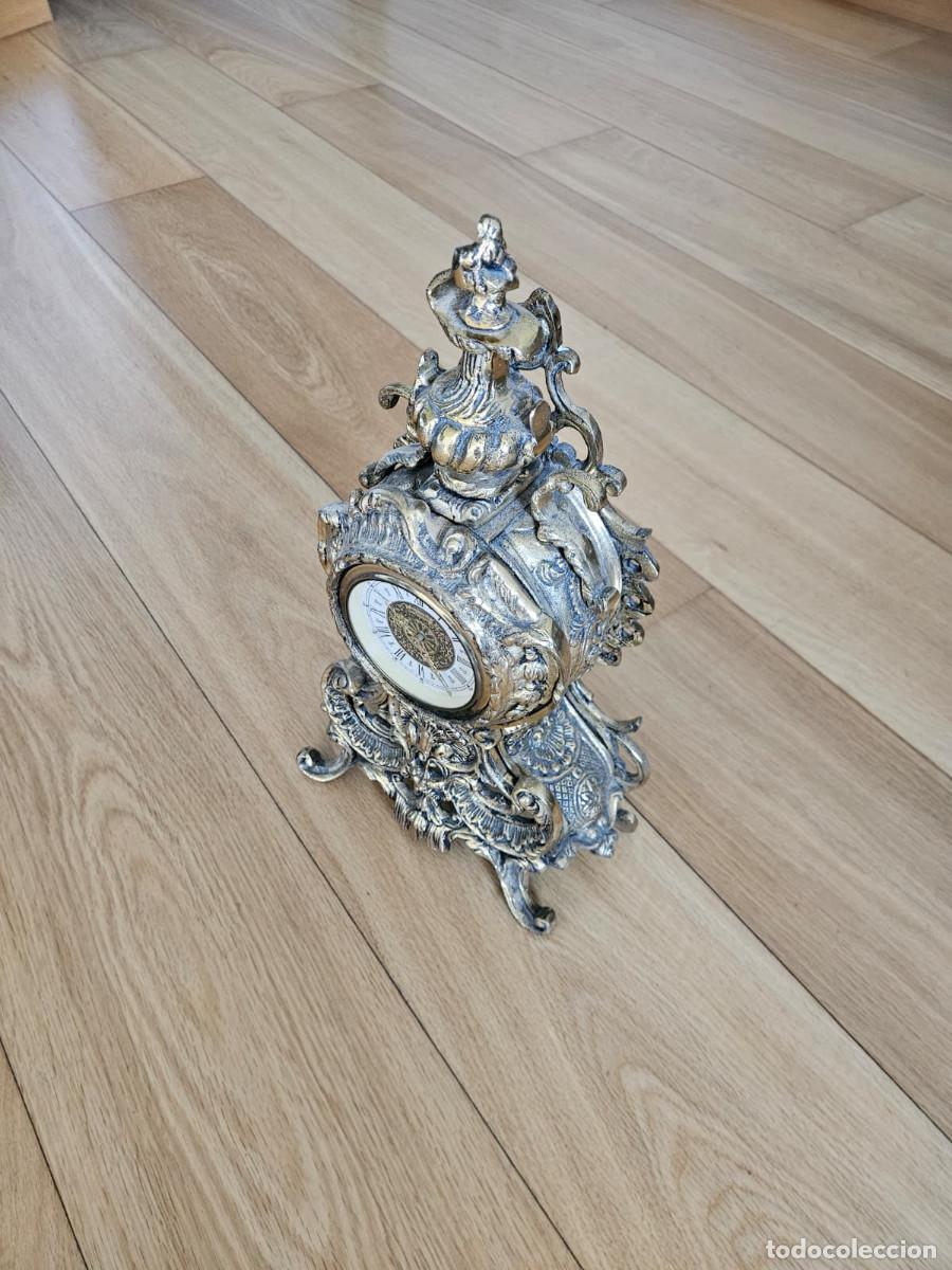 Arte: Reloj de mesa de bronce - Foto 4