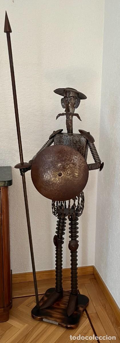 Arte: Escultura de metal Don Quijote