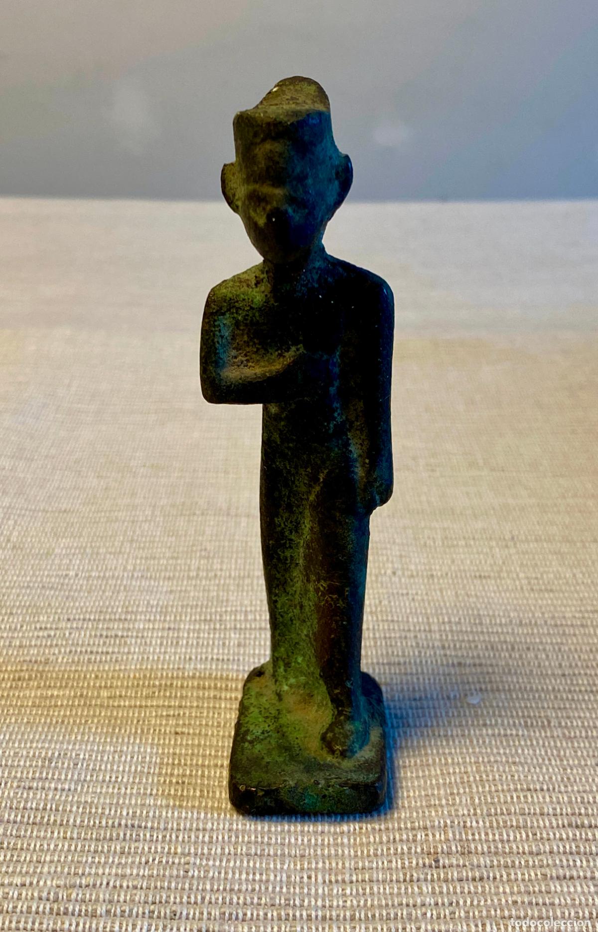 Arte: FIGURA DE PIE EN BRONCE DEL DIOS AM&Oacute;N (EGIPTO)