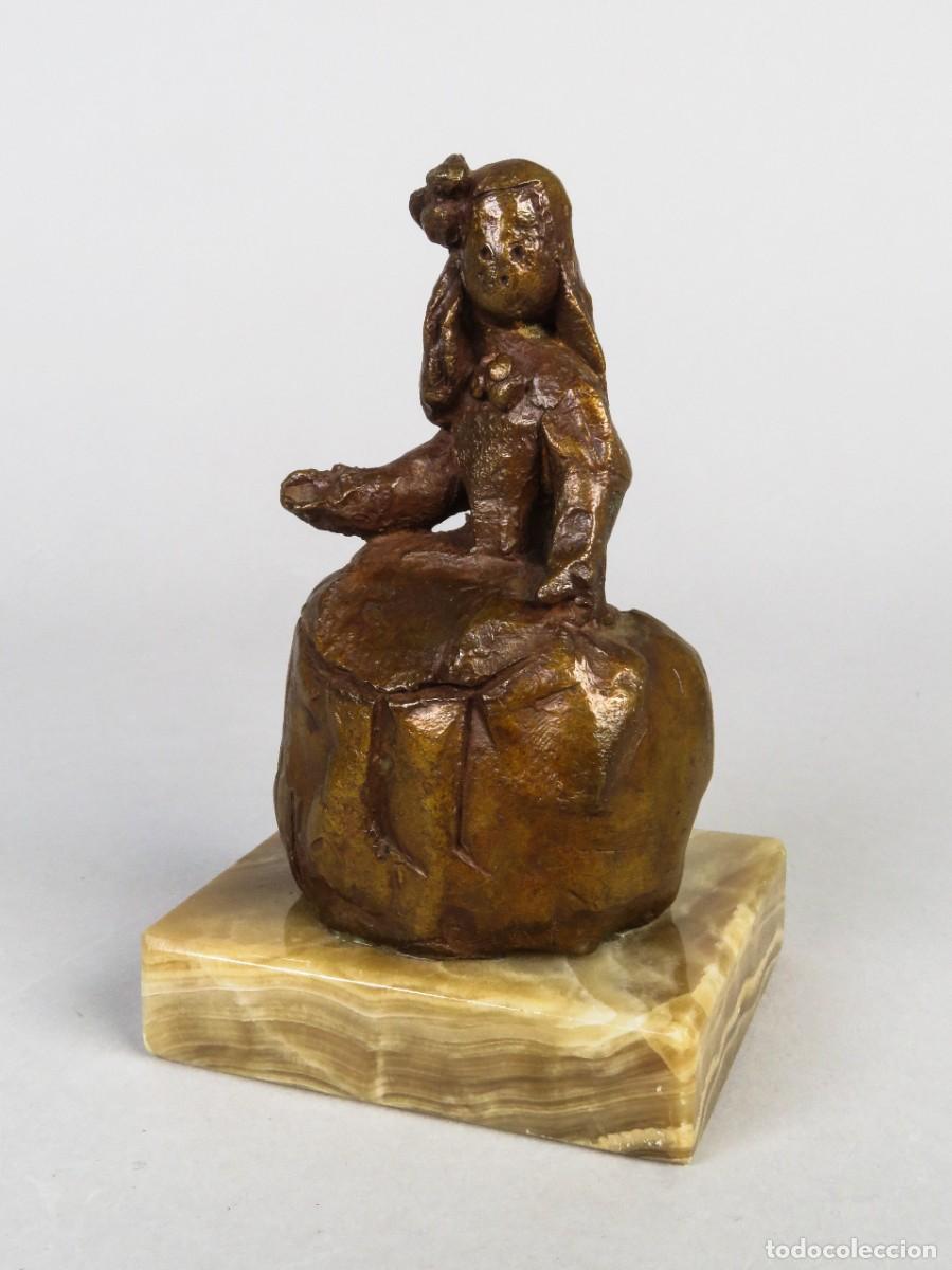 Arte: Escultura de bronce en base de m&aacute;rmol Infanta Margarita Menina Pablo Serrano 1974