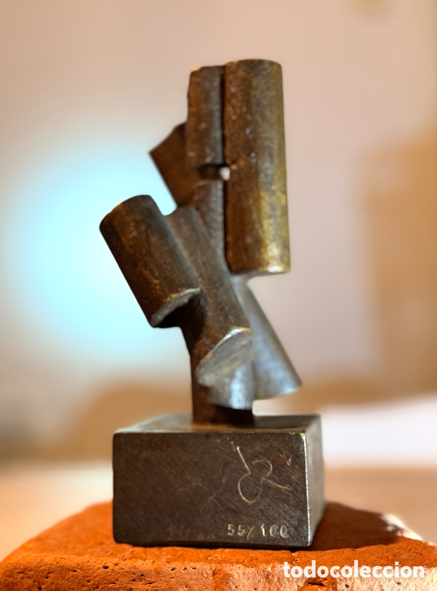 Arte: Escultura Remigio Mendiburu