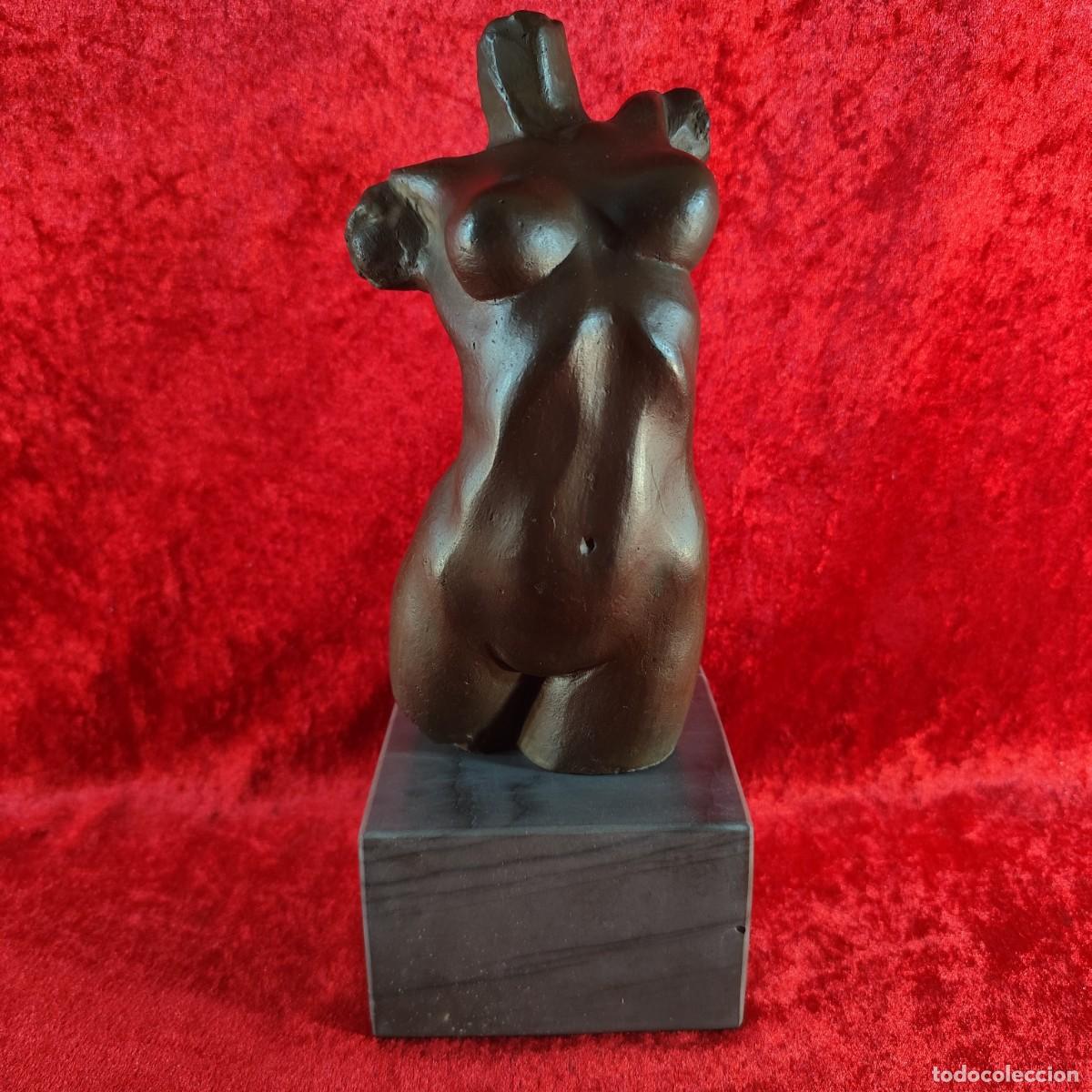 Arte: JOS&Eacute; CASAMAYOR - TORSO FEMENINO - ESCULTURA EN BRONCE - 3/23 - FIRMADA Y NUMERADA - 31 CM TOTAL