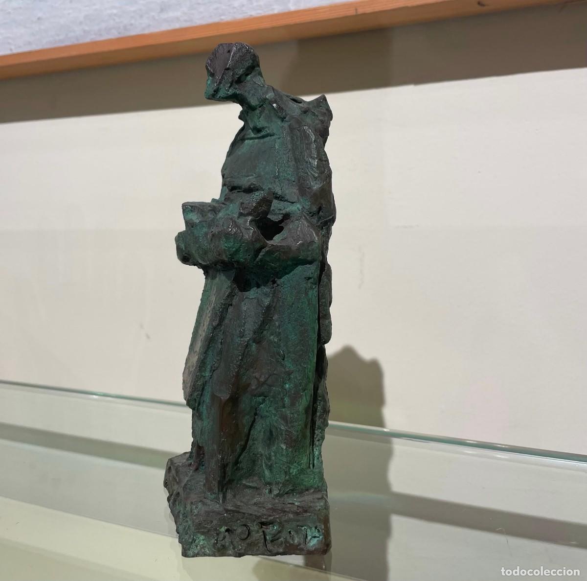 Arte: Escultura de San Telmo del artista Antonio Oteiza en bronce