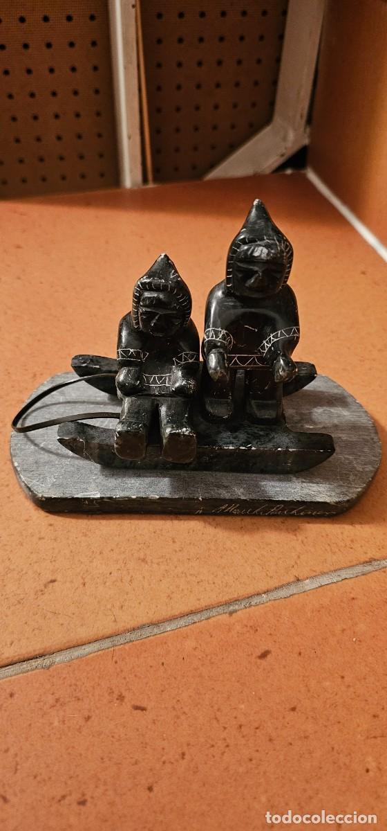 Arte: Preciosa escultura inuit trineo piedra y firmada