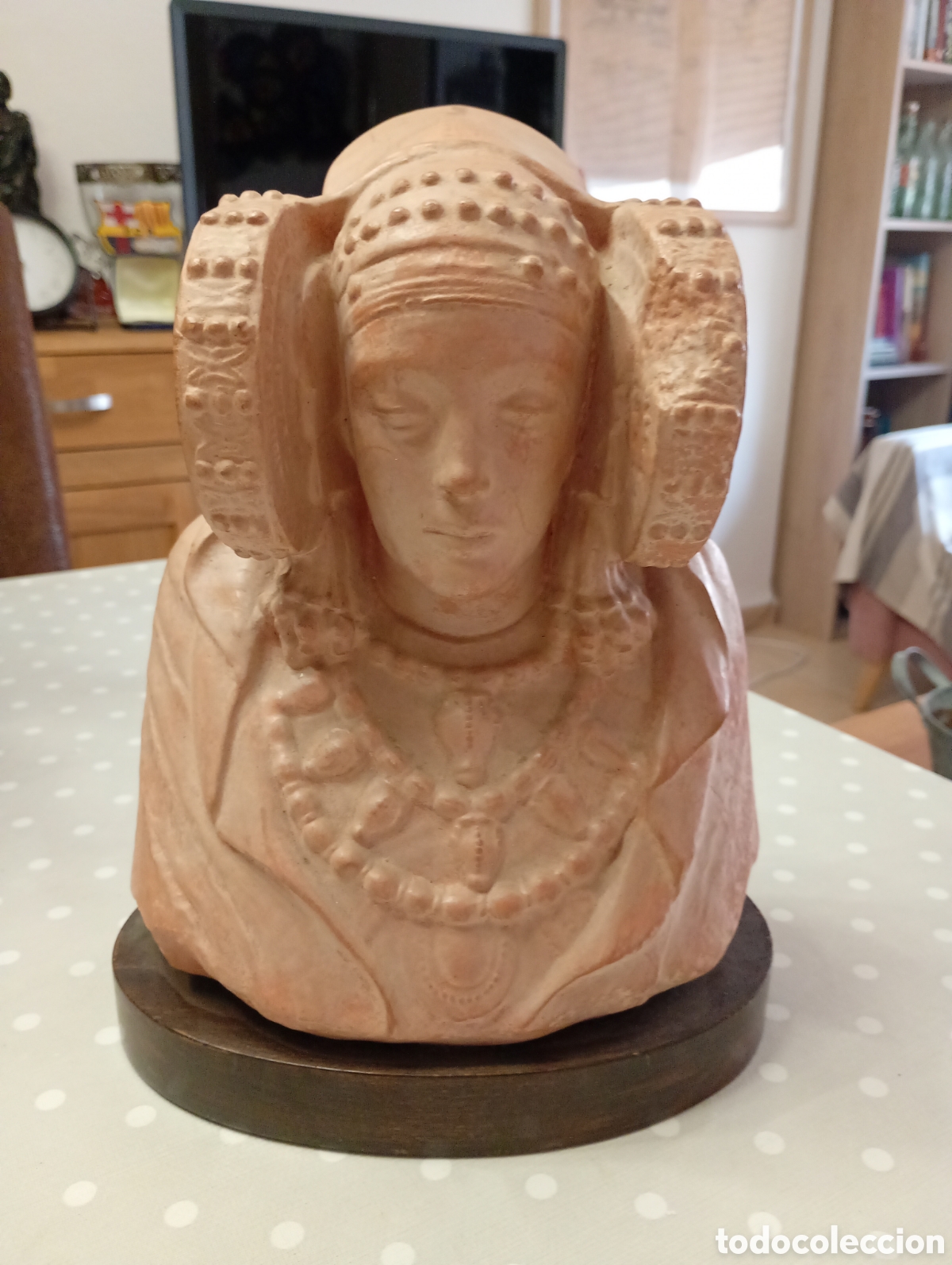 Arte: Dama de Elche (Elx) en terracota. Alicante (Alacant) Val&egrave;ncia. Brufal.