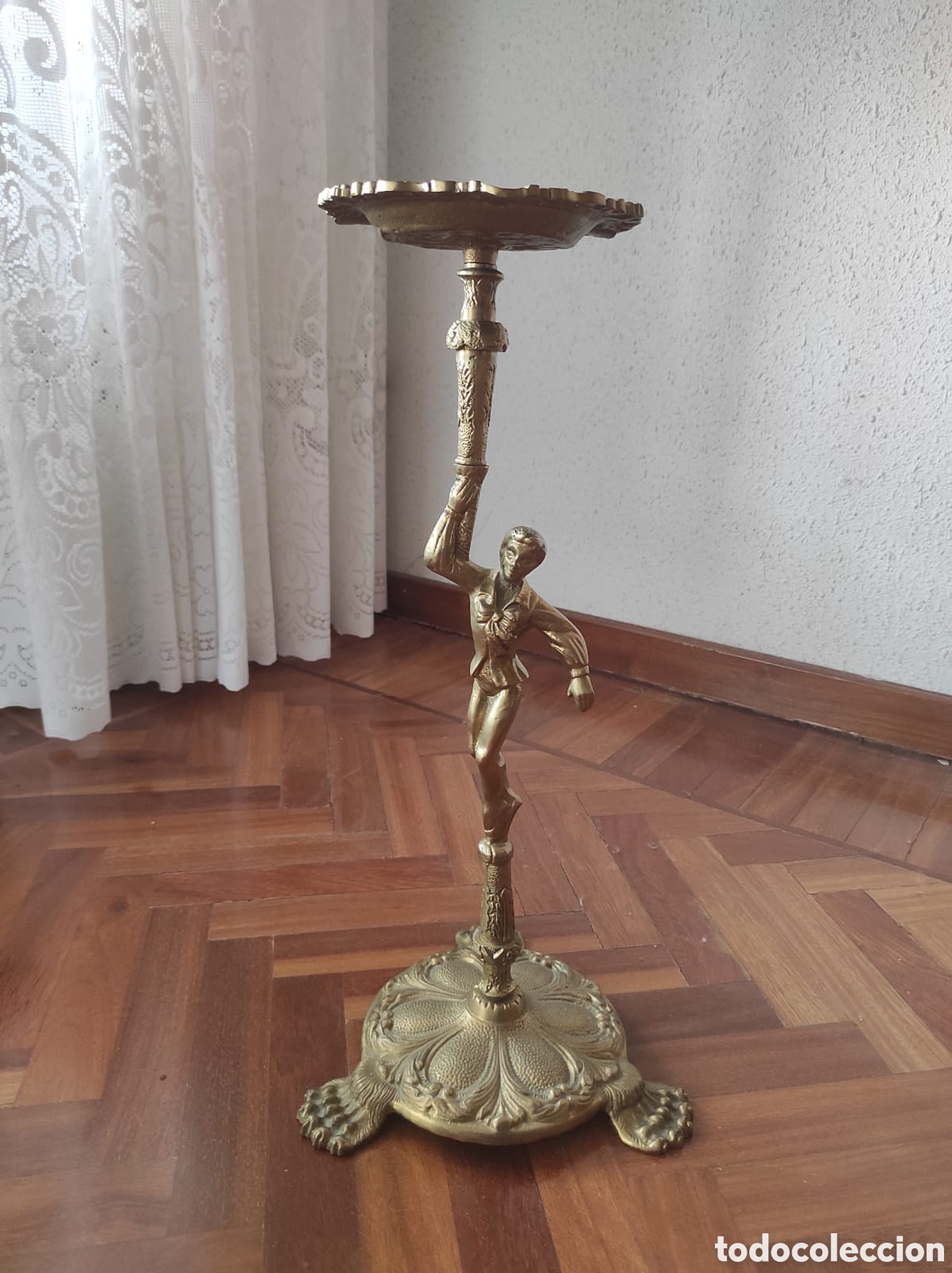 Arte: Cenicero antiguo bronce