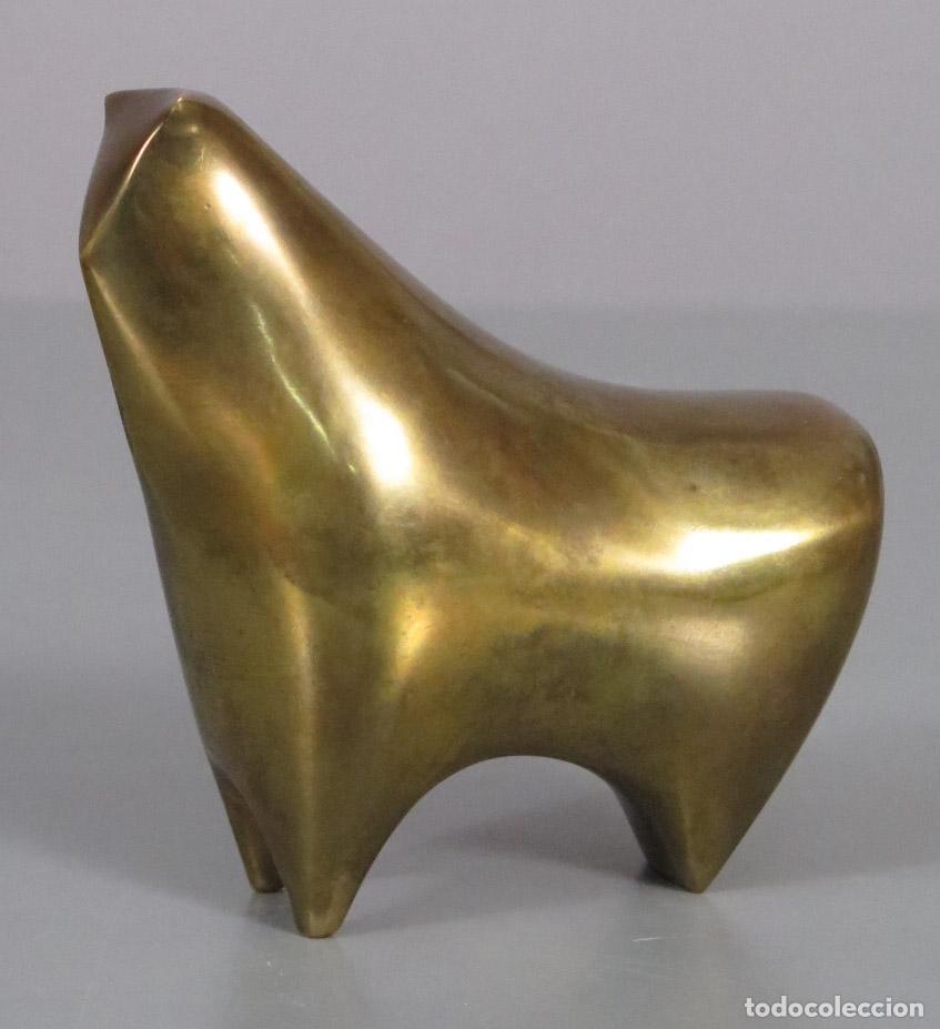 Arte: TORO. TERESA EGUIBAR. BRONCE. FIRMADO
