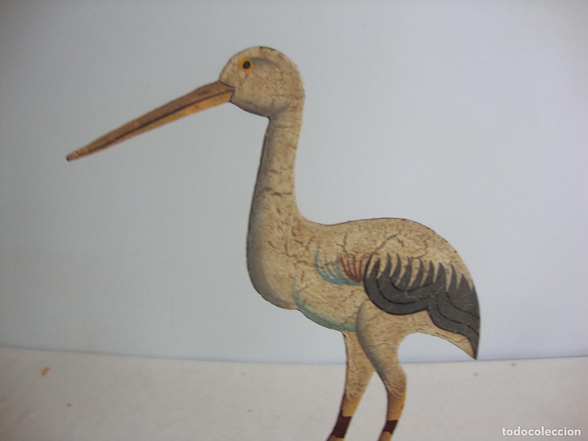 Arte: Tentetieso en forma de cig&uuml;e&ntilde;a con pez - Foto 2