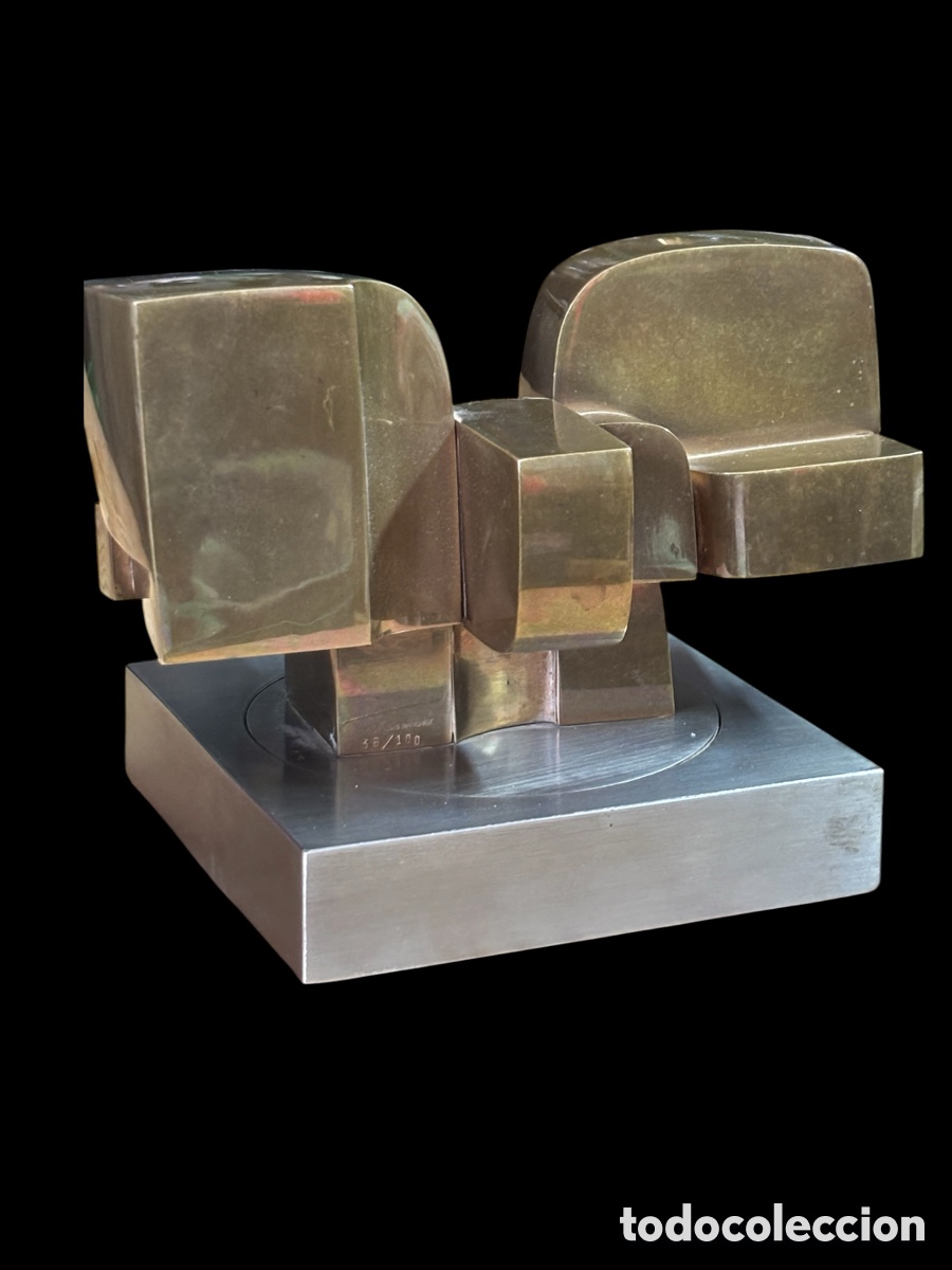 Arte: Preciosa escultura. Jos&eacute; Luis S&aacute;nchez Fern&aacute;ndez. Albacete. 1926 -2018.