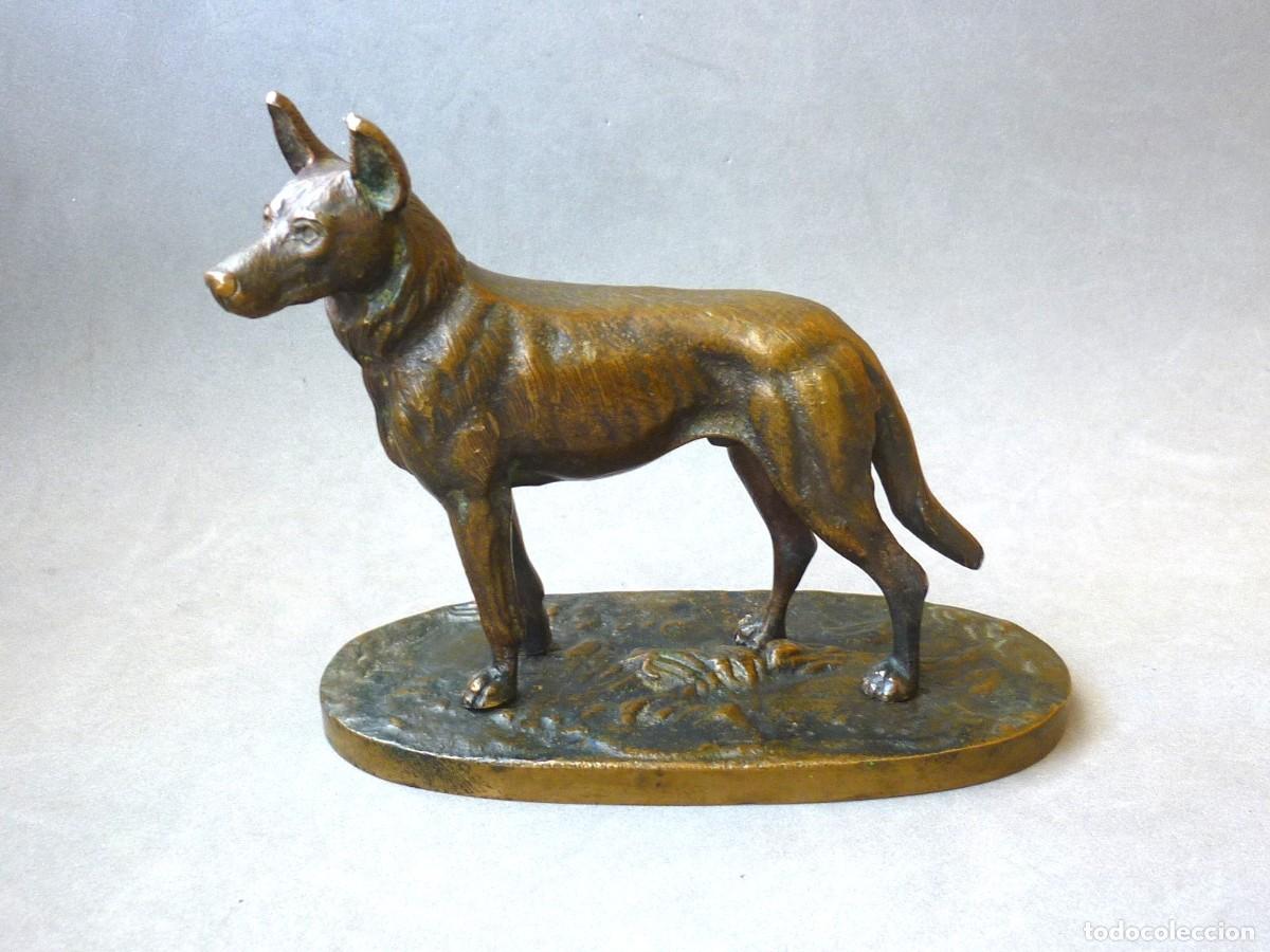 Arte: Bronce Antiguo. Perro Pastor Alem&aacute;n. Jules Moigniez.