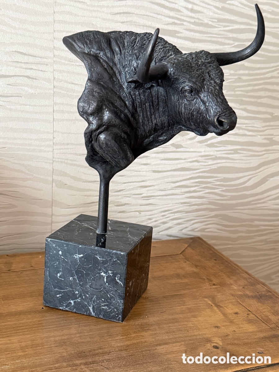 Arte: Escultura Bronce. NACHO MART&Iacute;N. Firmada y Numerada. 2645/2998