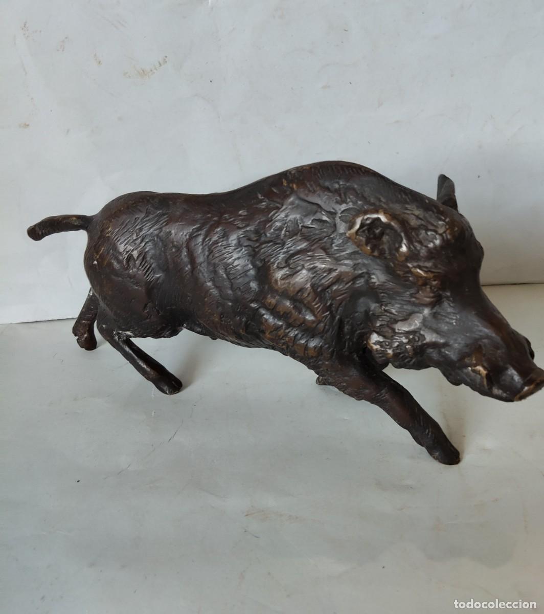 Arte: Jabali Figura de.bronce patinado