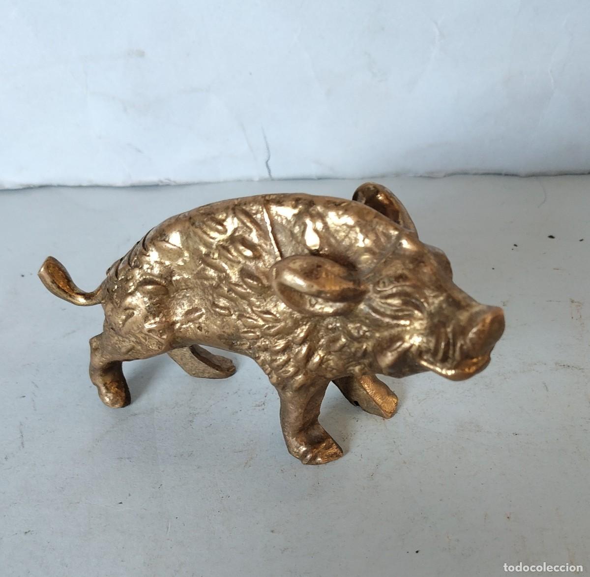 Arte: Figura, de jabali de bronce dorado