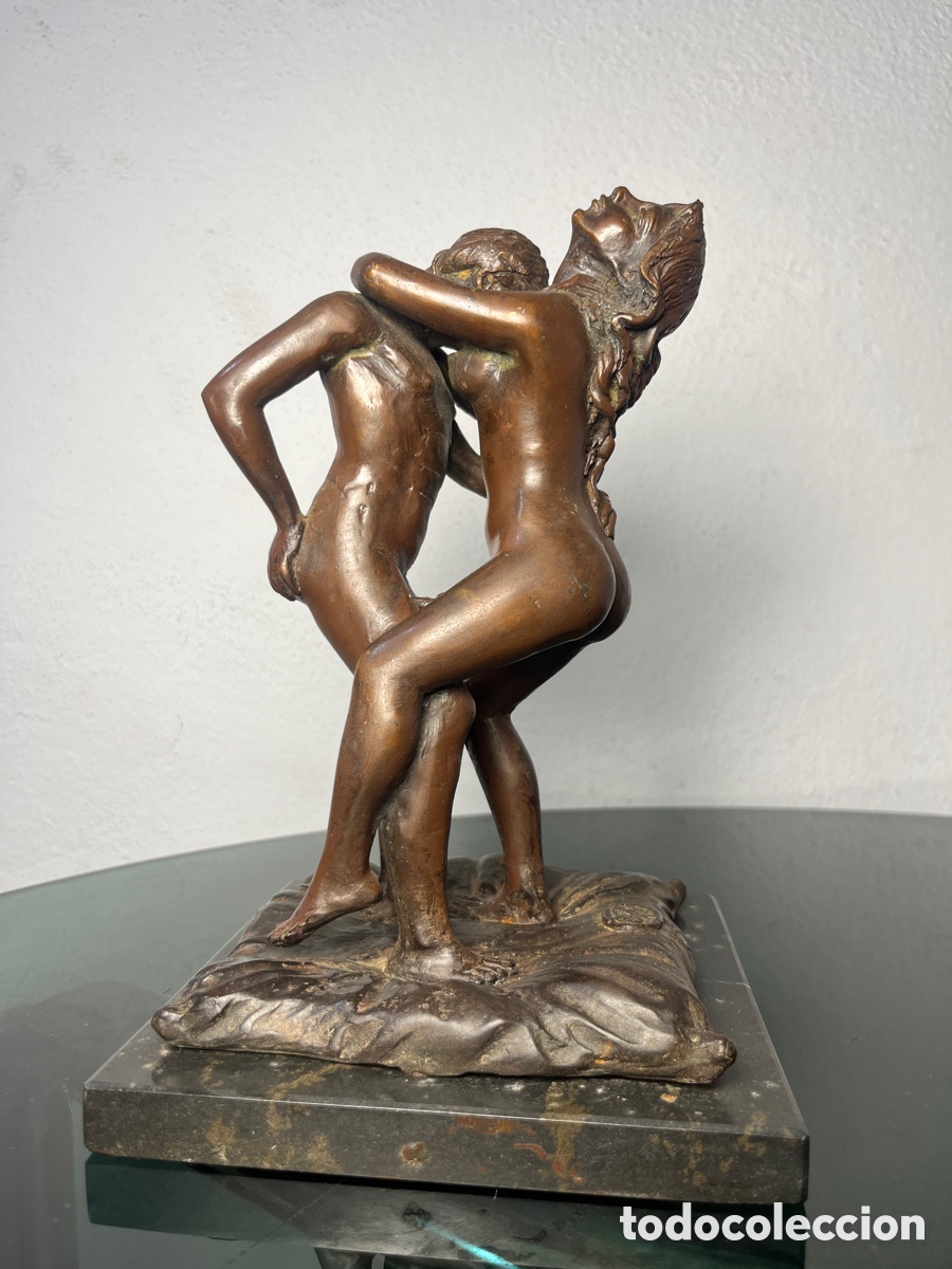 Arte: Escultura er&oacute;tica bronce firmada