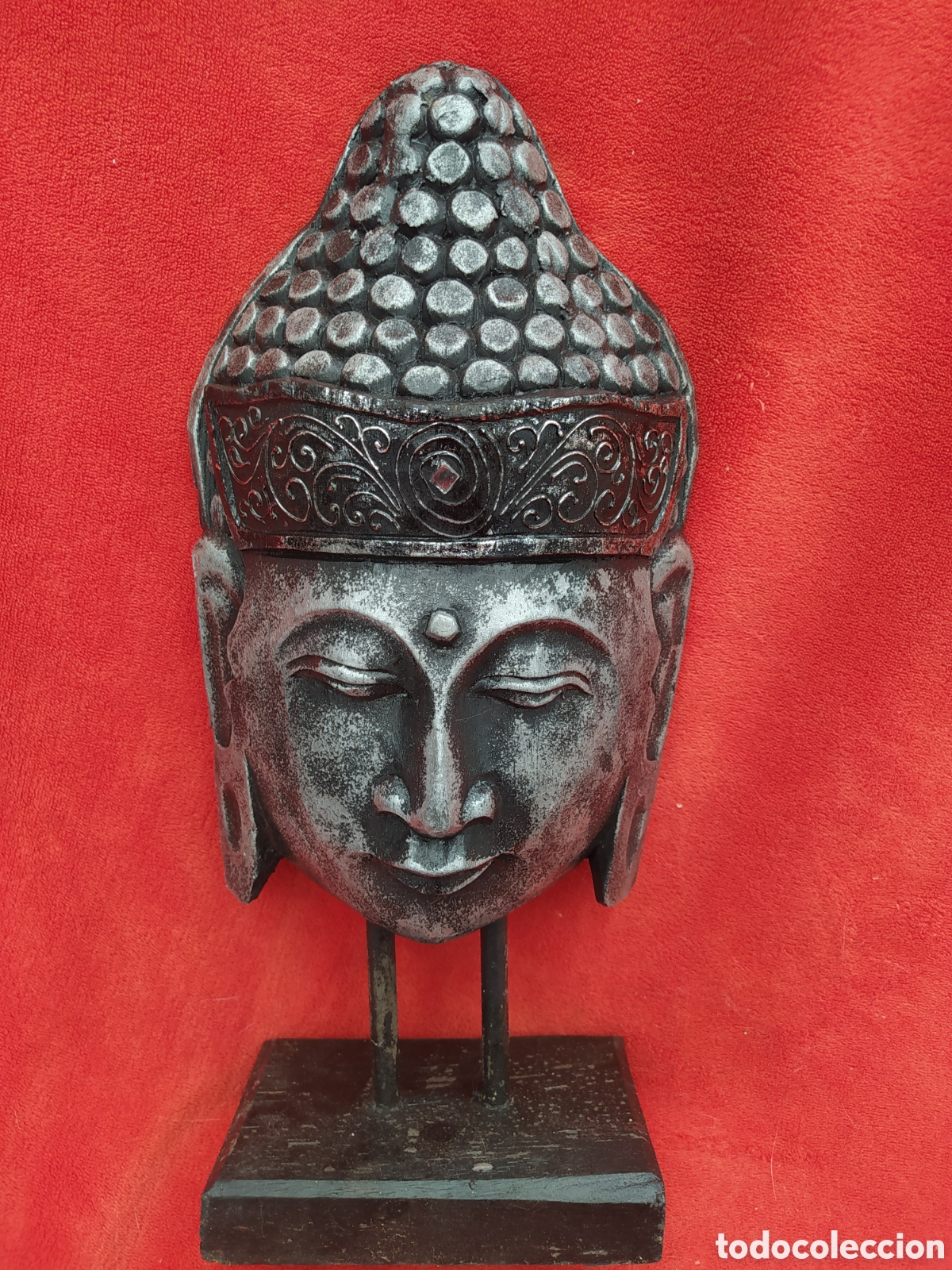 Arte: Buda de madera tallado a mano en pedestal | Estatua decorativa zen 40 cm**
