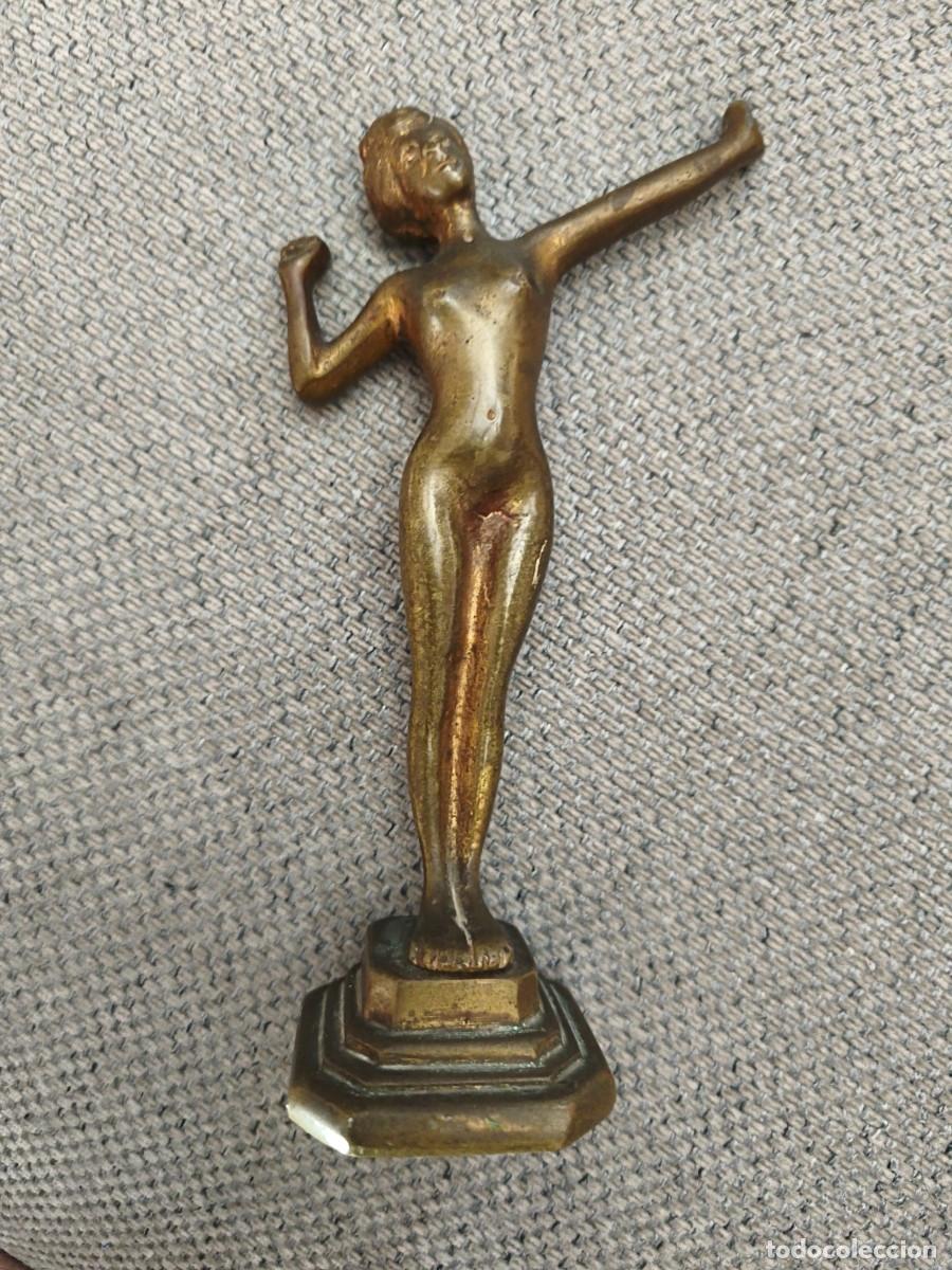 Arte: Figura de bronce Art Deco