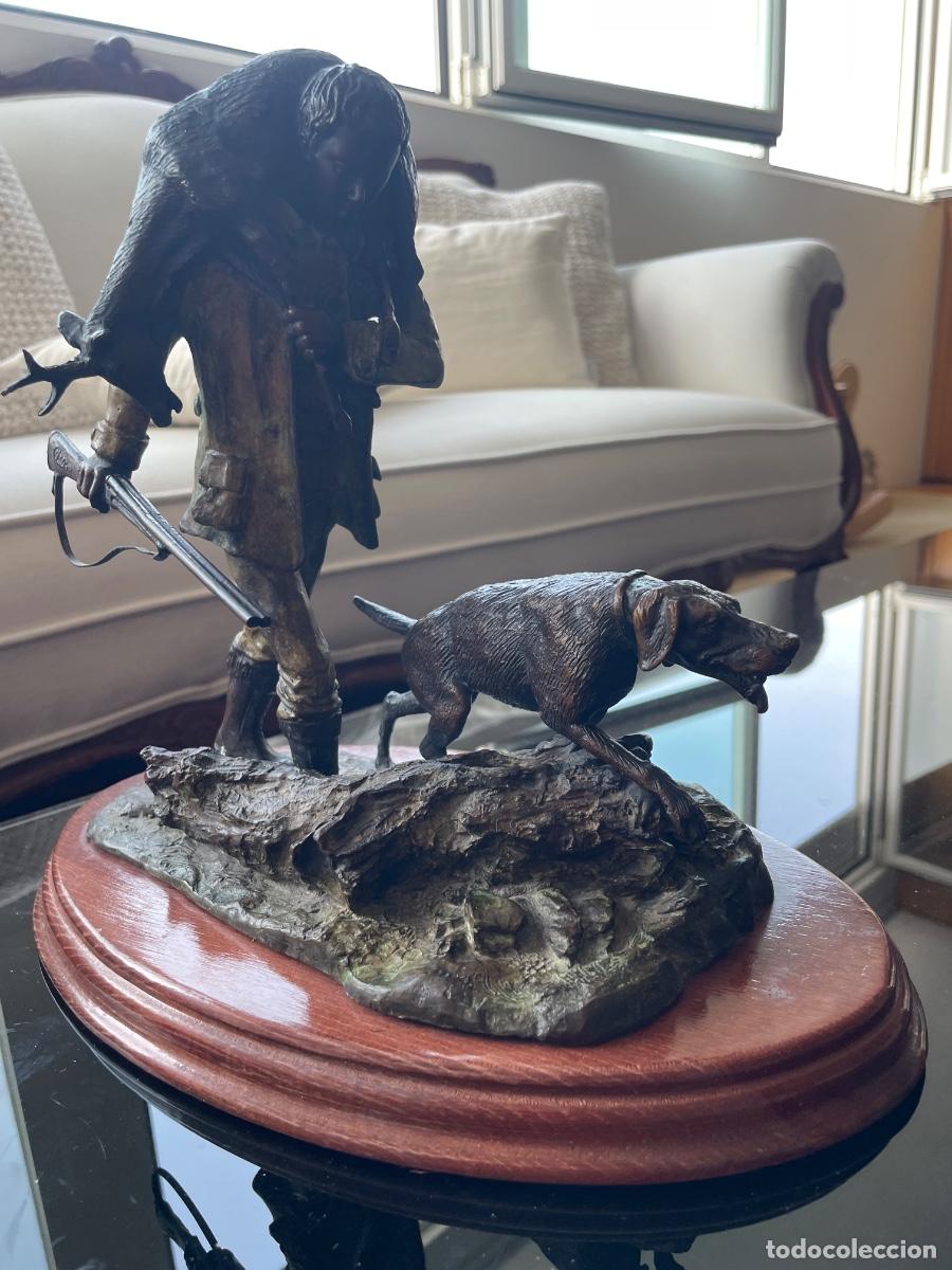 Arte: Escultura de Bronce, motivo Cineg&eacute;tico