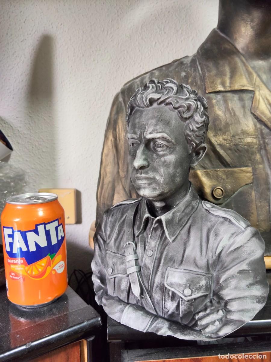 Arte: Busto de onesimo redondo - Foto 2