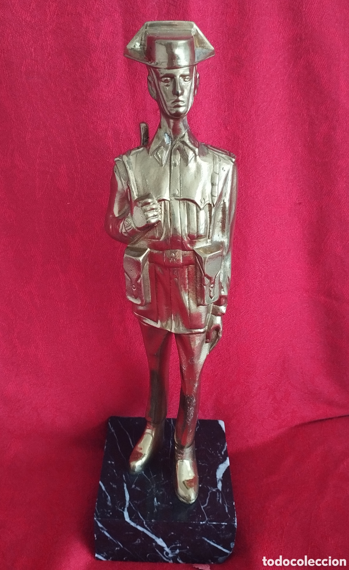 Arte: Gran Figura Guardia Civil Bronce.